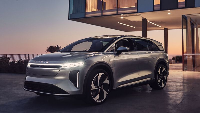 Lucid erweitert sein Modellangebot um das SUV Gravity. Zu sehen ist er als Europapremiere in Genf.(Bild:  Lucid)