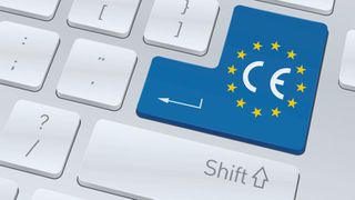 Hinter dem CE-Kennzeichen verbergen sich viele rechtliche Vorschriften. Wie dabei der Überblick im Rechtsdschungel nicht verloren geht, erklärt das Seminar CE-Kennzeichnung nach Niederspannungsrichtlinie. (Bild: Adobe Stock/mehmetbuma)