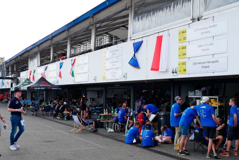 Bei den Boxen herrscht internationales Flair, die Studenten kommen nicht nur aus ganz Europa, sondern auch aus Indien oder Israel.  (Bild: Sandro Kipar/VCG)