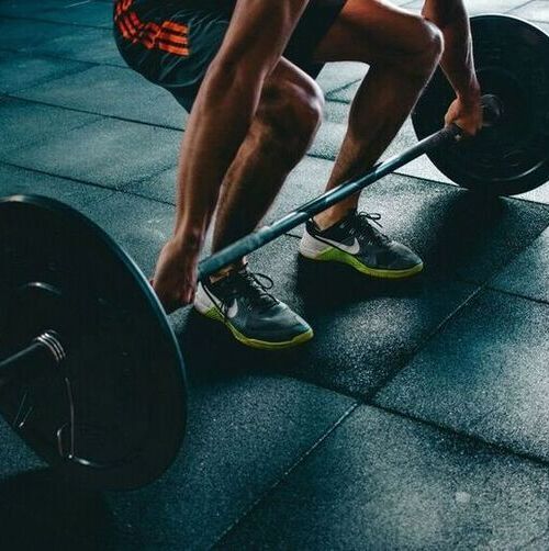 The study found that men who used anabolic steroids while engaged in strength training had sustained thickening of the heart’s left ventricular wall. (Source:  Unsplash)