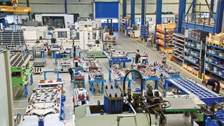 Blick in den Werkzeugbau bei Heru. (Bild: Autoform)