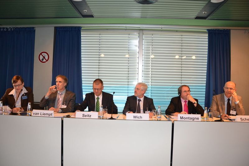 Hochkrarätige Diskussionsrunden bei der ECCE 2011.  (Bild: PROCESS)