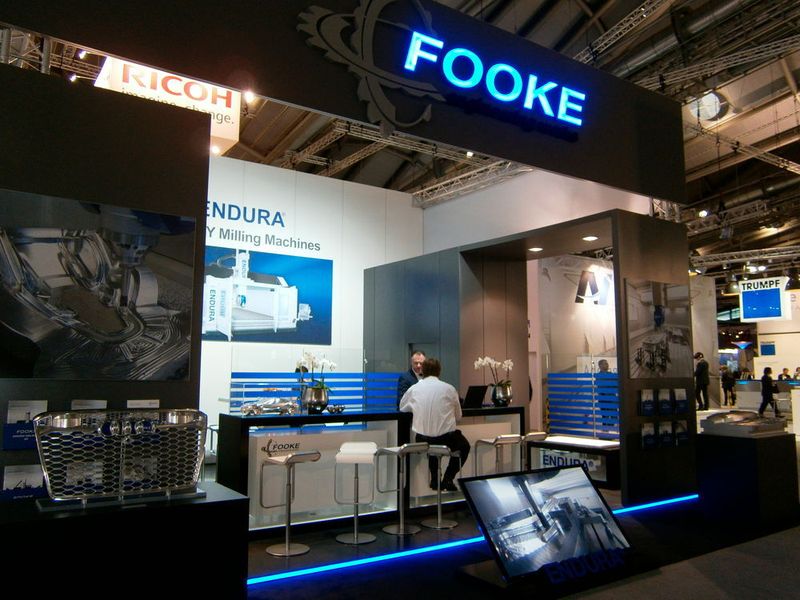 Impressionen von der formnext 2015 - powered by tct...bereits am ersten Tag bevölkerten ettliche Besucher die Halle 3.1 in Frankfurts Messeareal. (Bild: Königsreuther)