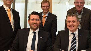 Vertragsunterzeichnung in Münster (Bild: Westfalen)