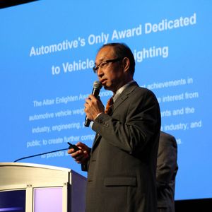 Richard Yen, Senior Vice President, Global Automotive bei Altair, führte durch die Preisverleihung des Altair Enlighten Award.