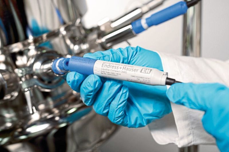 Die Datenvergleichbarkeit ist Voraussetzung in der Life Sciences Industrie. Am besten ist diese mit derselben Messtechnik vom Labor bis zum Prozess zu erreichen (Endress+Hauser)