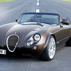 Für das Fahrwerk des Roadsters MF3 nutzt Wiesmann die WIG-Punktschweißfunktion des Invertig-Pro-Schweißgerätes.