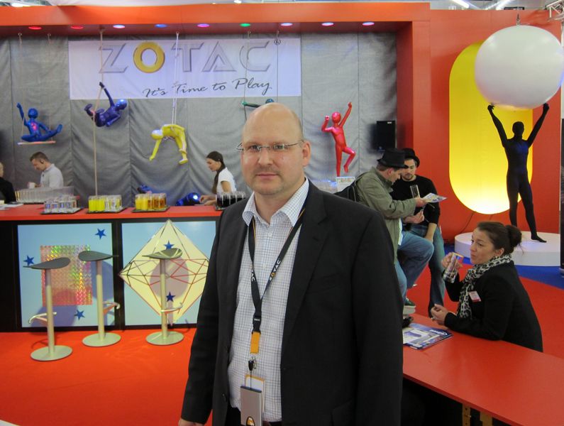 Horst Günther, Zotac, sorgte für coole Getränke.			 (IT-BUSINESS)