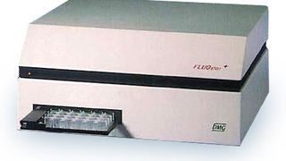Der Fluostar ist der erste Mikroplatten-Reader, mit dem BMG Labtech vor 25 Jahren gestartet ist. (Bild: BMG Labtech)