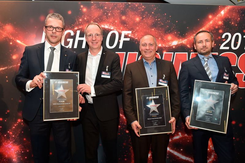 „UC & Telekommunikation“: Frank Seidel, Komsa (Platin) und Steffen Ebner, Komsa (Platin), Guido Nickenig, Westcon (Gold), Franjo Vukoja, Allnet (Gold) (v.l.) (Hannes Magerstaedt Photography)