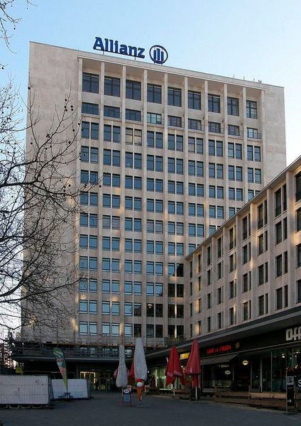 Allianz landet als Arbeitgeber auf Platz 9. Empfohlen wird das Unternehmen von Mitarbeitern wegen der vielen Beschäftigungsfelder und der internationalen Präsenz. Schwierig soll es dagegen bei den Aufstiegsmöglichkeiten werden. (Bild: Axel Mauruszat)