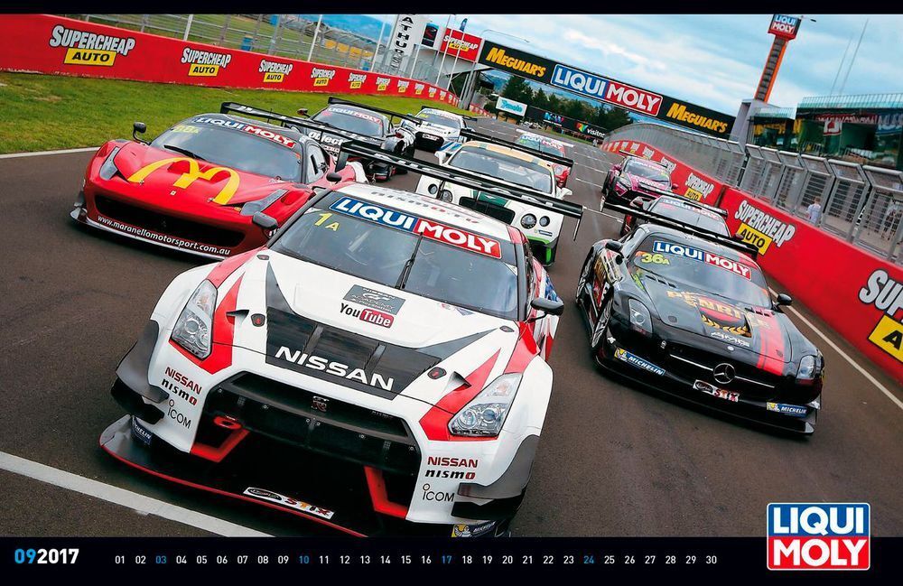 Hei&szlig;e Produktion: Der Liqui Moly-Kalender 2017 || Bild 48 / 54