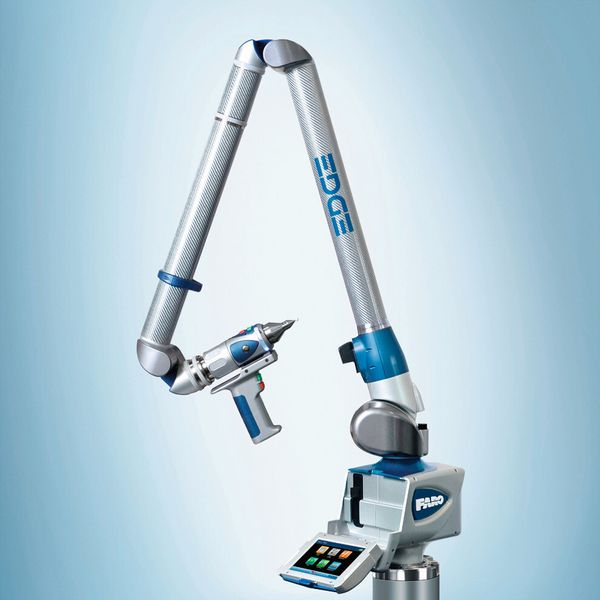 Der von Grund auf neu entwickelte Messarm Faro Edge enthält den ersten persönlichen Messassistenten überhaupt.  (Faro)
