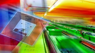 Der gezielte Einsatz von Transpondern kann helfen, signifikante Effzienzsteigerungen in Warenströmen und Lagerlogistik zu erzielen. Bild: Schreiner Prosecure (Archiv: Vogel Business Media)