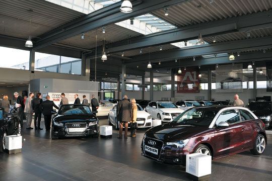 Beeindruckende Weite: der Audi-Ausstellungsraum. (Archiv: Vogel Business Media)