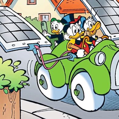 Donald Duck verwandelt in der neuesten Ausgabe der Lustigen Taschenbücher sein Uralt-Auto in ein grünes Elektromobil. (Bild: 2025 Egmont Ehapa Media/Disney )