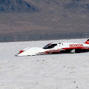 (Honda)