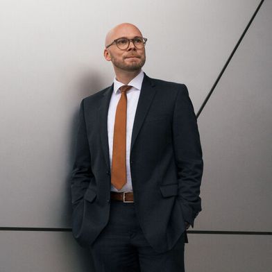 Hofft auf den „gebotenen Weitblick“: Bayerns Staatsminister für Digitales, Dr. Fabian Mehring. (Bild: © StMD)