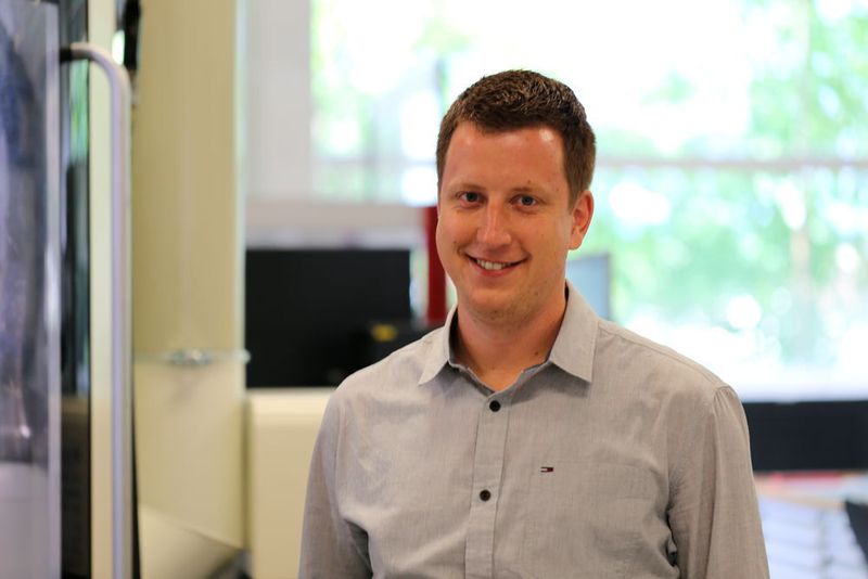 Besucher und Mapal-Entwicklungsexperten an den Fachpressetagen (Matthias Böhm)