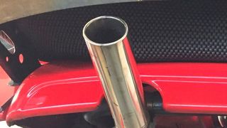 Damit die europäischen Automobilhersteller nicht auch noch durch die zeitnahe Erfüllung der Klimaziele in Sachen Emissionswerte belastet werden, will die EU ihnen Erleichterung schaffen. Folgendermaßen soll das aussehen ... (Bild: Klassekarre)