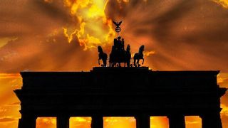 IDC hat im Juni 2020 in Deutschland IT- und Fachentscheider aus 200 Organisationen mit mehr als 100 Mitarbeitern befragt, um detaillierte Einblicke in puncto Cloud zu erhalten.  (Bild: gemeinfrei© ArtTower)