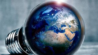 Wasser ist sowohl für die Menschen als auch die Industrie ein wichtiger Rohstoff. Bei der Verarbeitung sind moderne Konzepte gefragt, die möglichst energieeffizient sind. (gemeinfrei)