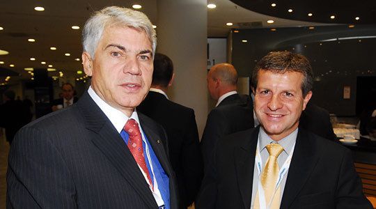 Manfred Eggert, Verband Hyundai Vertragspartner (li.), und Thomas Peckruhn, Verband Deutscher Skoda-Händler. (Archiv: Vogel Business Media)