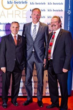 Florian Raumer (ExxonMobil), Alex Rennpferd (Esso Deutschland), Siegfried Rohrbach (Vogel Business Media) (Archiv: Vogel Business Media)