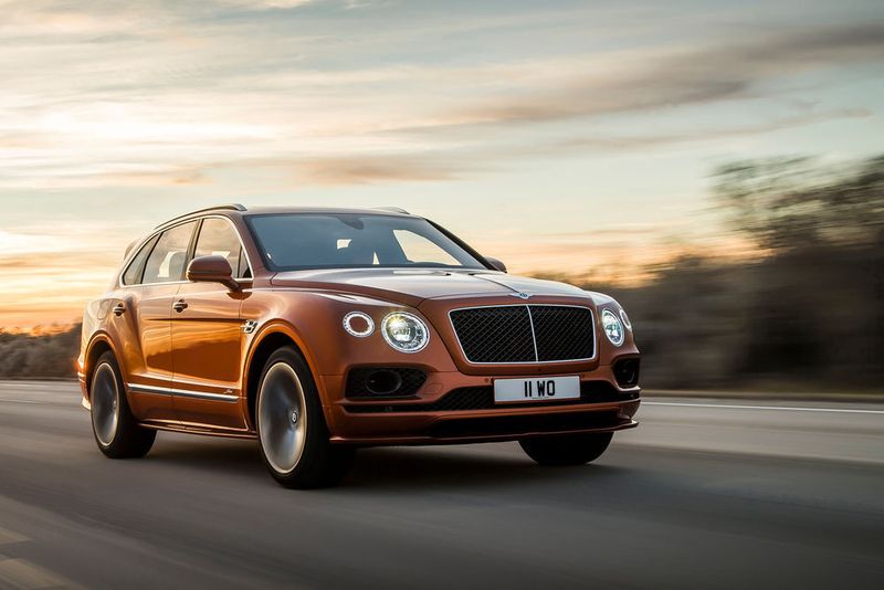 So viel Eindruck dieser Elefant in Eile auch schinden mag – den Unterschied zum Grundmodell kann man vielleicht messen, aber sicher nicht fühlen. (Bentley)