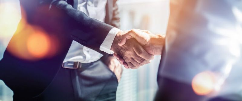 Deutz erwirbt Frerk: Expansion im Notstrom-Aggregat-Markt