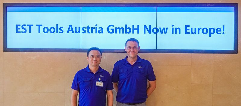 Die neuen EST-Geschäftsführer in Salzburg. Von links: Chen Ziyan und Michael Rimner. (Bild: EST)