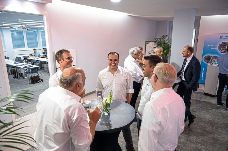 In den Pausen gab es Gelegenheit zum Austausch. (J. Untch/Vogel Corporate Media)