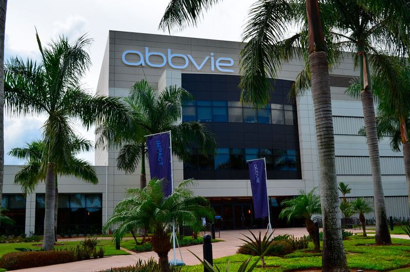 Kennen Sie Abbvie? Das US-Unternehmen wurde 2013 aus Abbot abgespalten und kommt heute auf 54,32 Milliarden Dollar Umsatz und Platz 5 im Ranking (Bild: Abbvie)