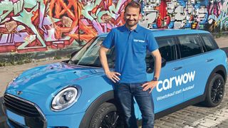 Carwow-Geschäftsführer Philipp Sayler von Amende sagt: „Wir wollen mit dem neuen Modell die Professionalität bei Carwow weiter steigern.“ (Bild: Carwow)