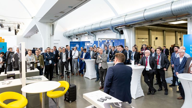 Apropos Aussteller. Ein weiteres Highlight des Leichtbau-Gipfels ... (Stefan Bausewein)