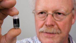 Bild 1: Pille Intelli-Cap mit integriertem Mikrodosiersystem.  (Bild: Philips Medimetrics)