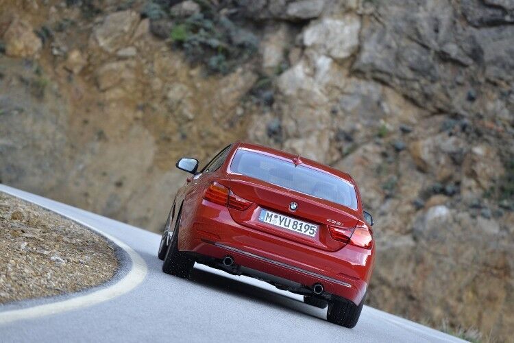 Sparfüchse kaufen für 39.200 Euro den 420d, der 240 km/h schafft. (Foto: BMW)