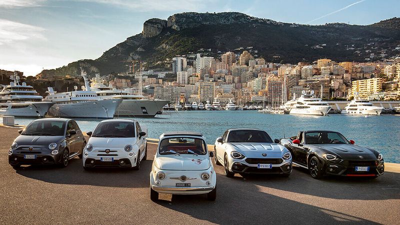 Ausschließlich Fiat-Modelle liefern die Basis für das moderne Abarth-Modellprogramm, hier im Jahr 2019.  (Bild: © Giovanni Tagini)