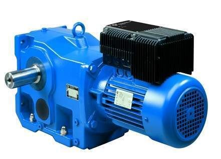 Kompaktes und robustes Paket: Der NORDAC trio SK 300E ist ein direkt auf den Motor aufgebauter Frequenzumrichter mit vollwertiger Steuer- und Parametrierfunktionalität. (Archiv: Vogel Business Media)