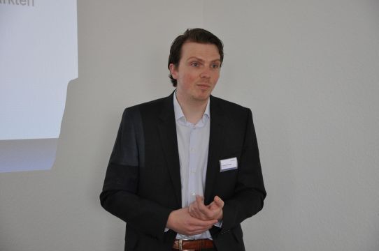 Alexander Bugge, Geschäftsführer von Meinauto.de, beschrieb die Abläufe eines Kaufprozesses im Internet. (Archiv: Vogel Business Media)