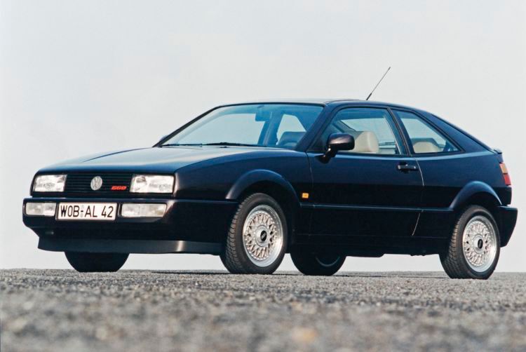 Der Scirocco III (später Corrado genannt) sollte als technologischer Imageträger im Modelljahr 1987 zu einem günstigeren Preis als der aktuelle Scirocco II in Serie gehen. Allerdings geriet der Wagen zu teuer für die direkte Nachfolge. Außerdem war die Motorenauswahl nicht mit der der Scirocco-Palette zu vergleichen. Da sich jedoch kein günstiges Coupé unterhalb des Corrado zur Marktreife entwickeln ließ, blieb der Scirocco vier Jahre länger als vorgesehen im Angebot. (Hersteller)