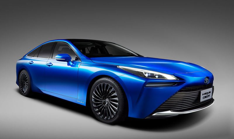 Das Mirai Concept gibt einen Ausblick auf den Nachfolger des aktuellen Toyota Mirai. Er ist seit 2014 als erstes Wasserstoff-Brennstoffzellenfahrzeug auf der Straße. (Toyota)