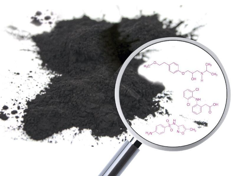 Abb. 1: Diclofenac, Metopropol und Sulfanmethoxazol sind Beispiele für anthropogene Spurenstoffe, die Kläranlagen vor große Probleme stellen. Kann eine vierte Reinigungsstufe basierend auf Aktivkohlefiltern Abhilfe schaffen? (©sangriana, ©by-studio - stock.adobe.com)