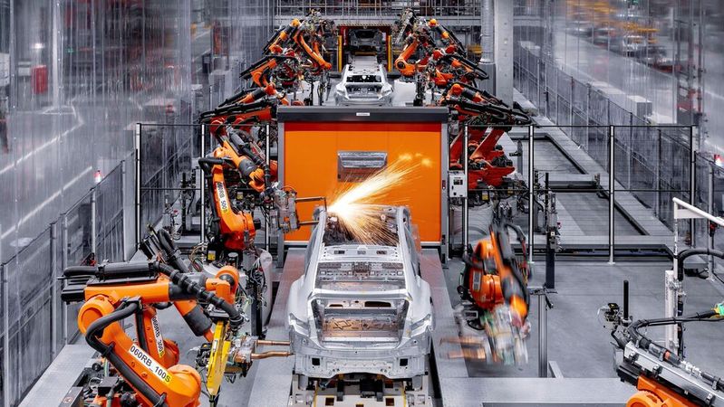 Der EU-Neuwagenmarkt ist zuletzt gewachsen.(Bild:  Mercedes-Benz)