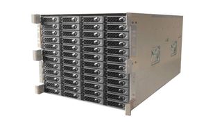 N-TEC bietet die RapidNAS-848-Speicher in zwei Ausführungen an: Das Modell DSS848-G4 basiert auf Linux des Anbieters Open-E. Die Variante MS848-G4 ist mit Microsoft Windows Storage Server 2008 ausgestattet. (Archiv: Vogel Business Media)