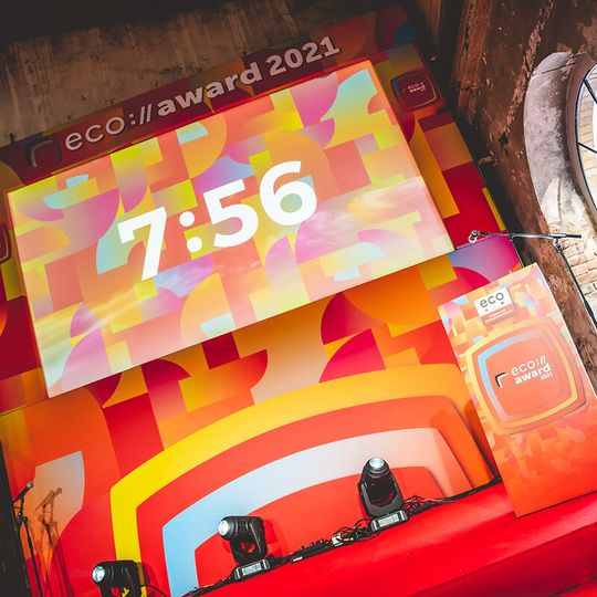 Endlich war es so weit: Der eco://award 2021 konnte an Unternehmen mit visionären und innovativen Geschäftsmodellen verliehen werden. Endlich war es so weit: Der eco://award 2021 konnte an Unternehmen mit visionären und innovativen Geschäftsmodellen verliehen werden.