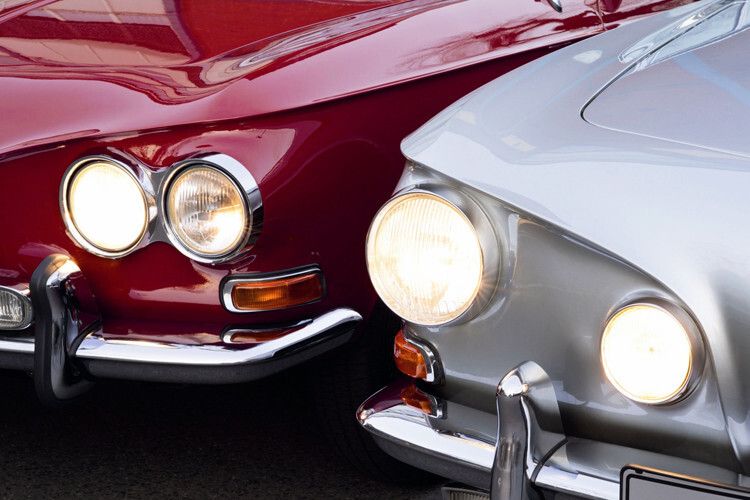 Erfolgsgeschichte mit Varianten: Zwischen 1955 und 1974 liefen insgesamt über 540.000 Karmann Ghia vom Band. (Foto: VW)