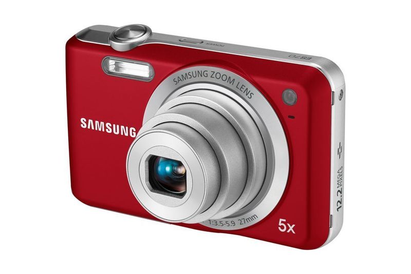 Als Einstiegsmodell ist die ES70 von Samsung gedacht, die mit Weitwinkel-Objektiv und Lithium-Ionen-Akku ausgerüstet ist. (Archiv: Vogel Business Media)