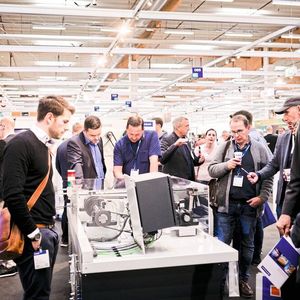 Wie erste Auswertungen des Veranstalters zeigen, kamen in diesem Jahr nicht nur mehr Besucher auf die FMB nach Bad Salzuflen, sie blieben auch länger auf der Messe.