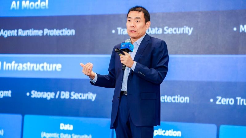 Dr. Feifei Li, Chief Technology Officer und President of International Business bei Alibaba Cloud Intelligence, erläutert auf der Apsara Conference 2026 die Wachstumsstrategie des Unternehmens.(Bild:  Alibaba)